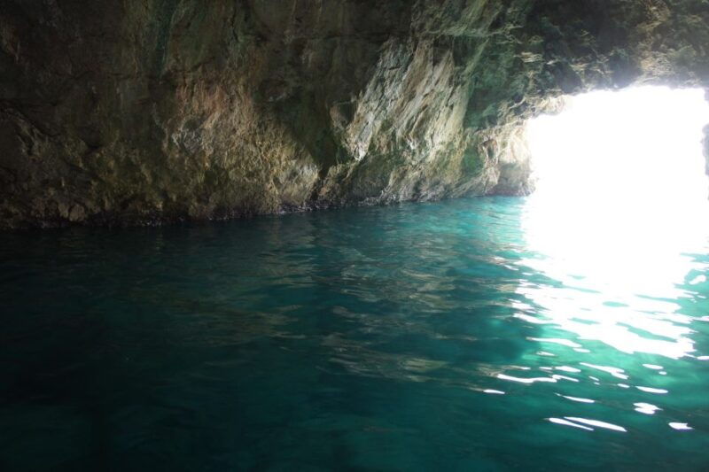 positano-amalfi-coast-group-guided-boat-tour-with-prosecco