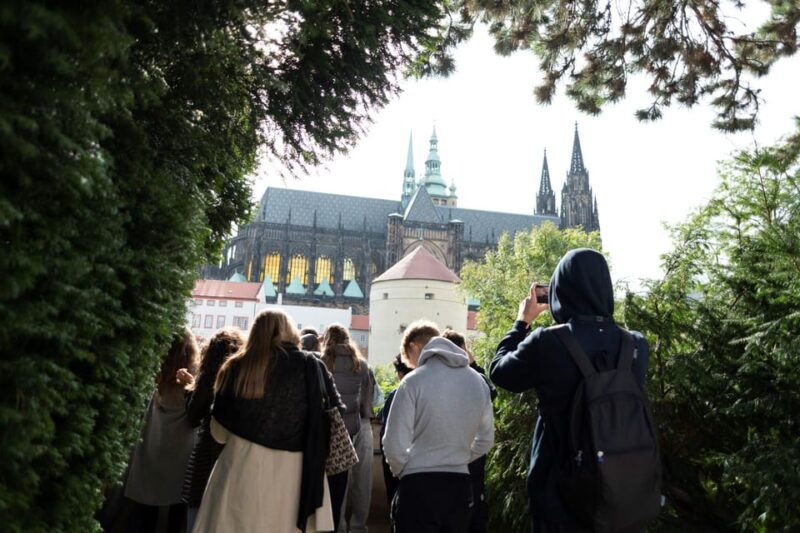 prague-castle-interiors-bus-tour-and-vltava-river-cruise