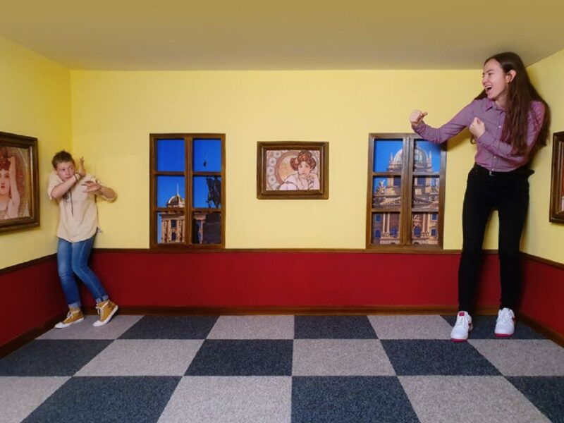 prague-museum-of-fantastic-illusions-entry-ticket
