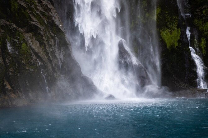 Premium Milford Sound Cruise Including Lunch - Who Should Consider This Tour?