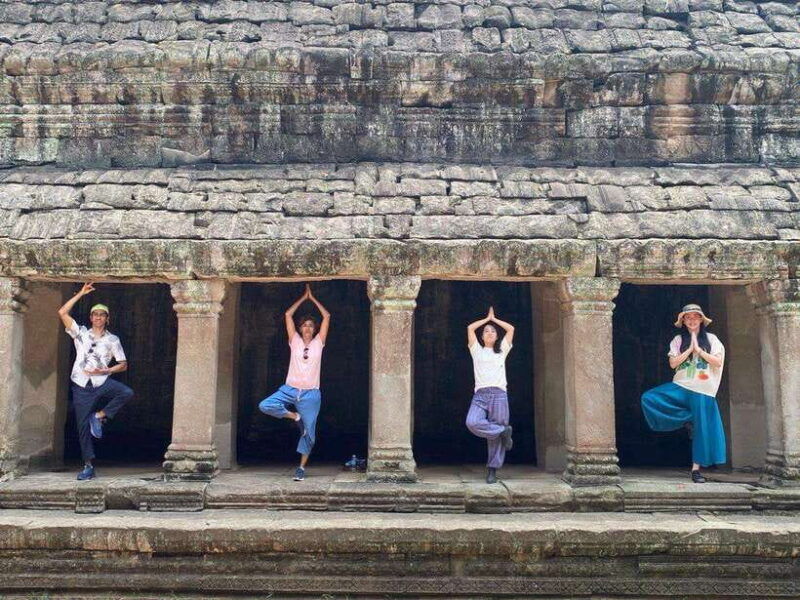 private-angkor-wat-sunset-tour-with-lunch-and-snack-included