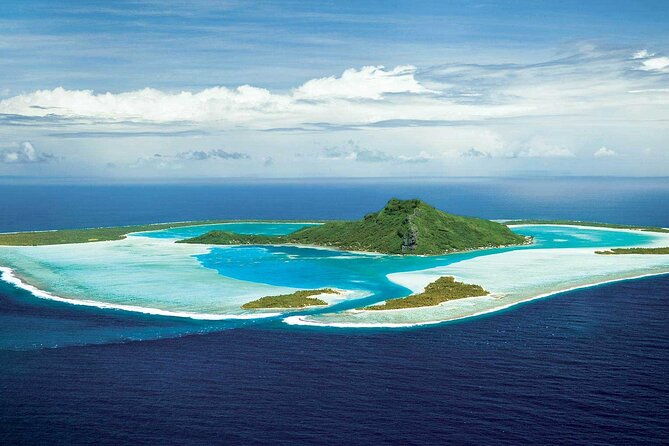 Private flight over Maupiti, the little sister of Bora-Bora - The Sum Up