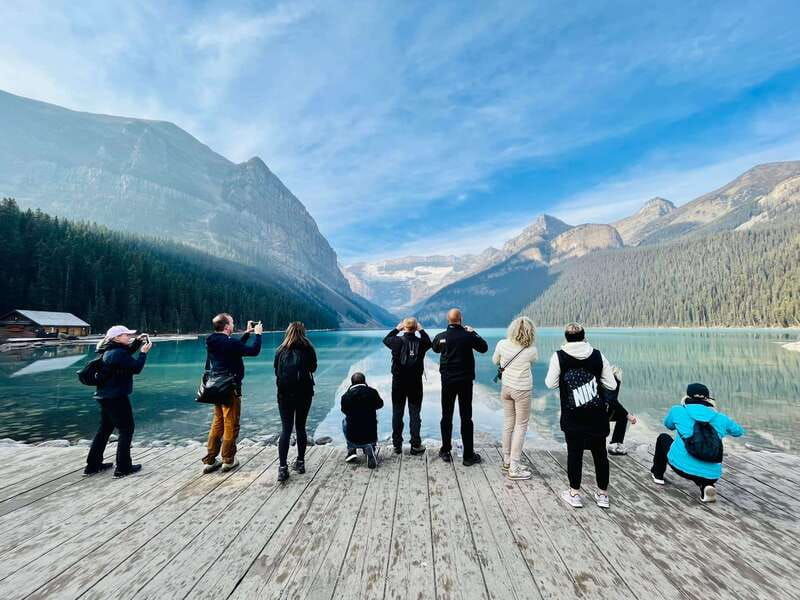 private-icefields-parkway-tour-w-lake-louise-moraine-lake