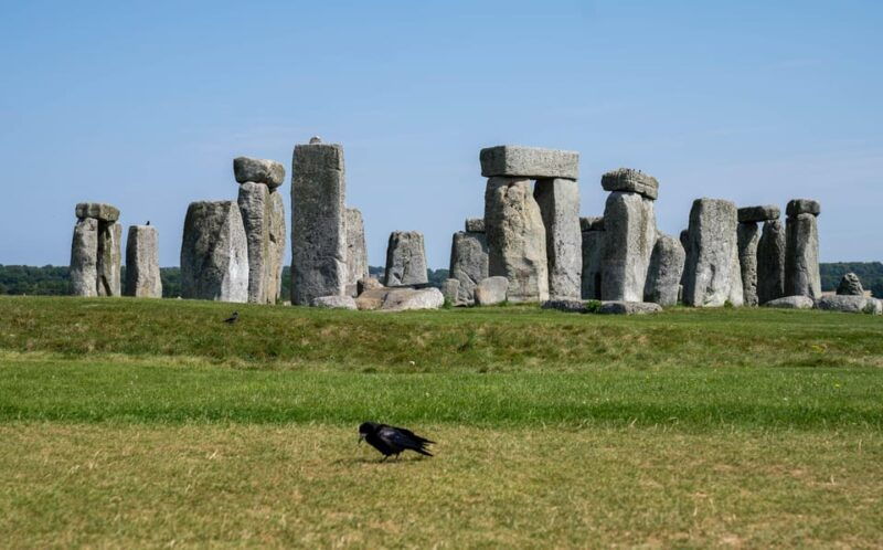 private-luxury-day-tour-of-stonehenge-and-bath-from-oxford