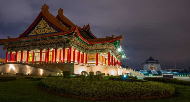 private-night-tour-taipei-city-highlights