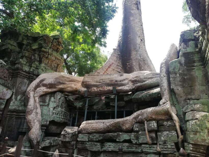 private-sunrise-angkor-wat-tour