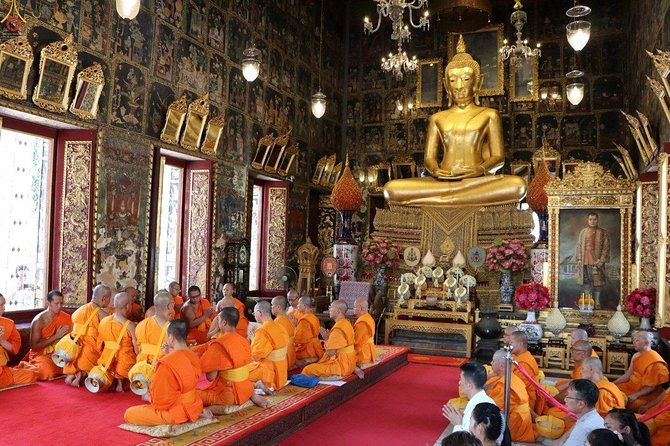 Private Tour : 5 hours Long Tail Boat Tour : Hidden Gems of Bangkok Locals way - Royal Barges National Museum