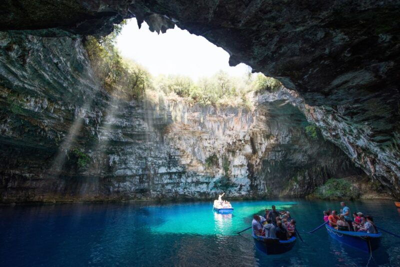 private-tour-melissani-drogarati-antisamos-swim-stop