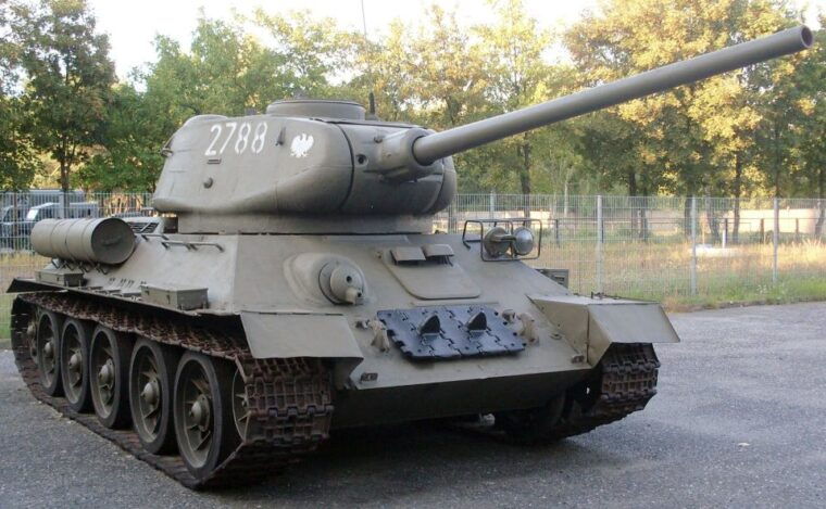private-westerplatte-tour-by-car-or-cruise-transport