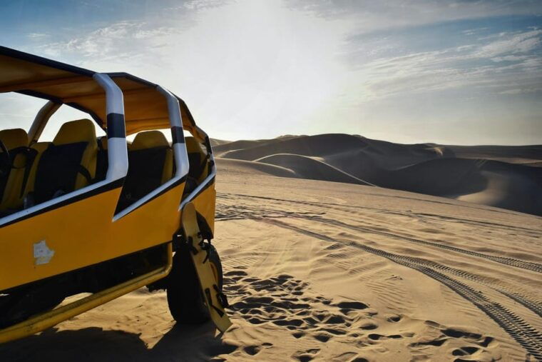 pro-sanboarding-or-skiing-in-huacachina-from-lima-day-trip