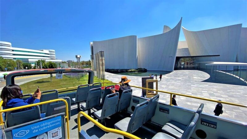 puebla-hop-on-hop-off-city-tour-and-michin-aquarium