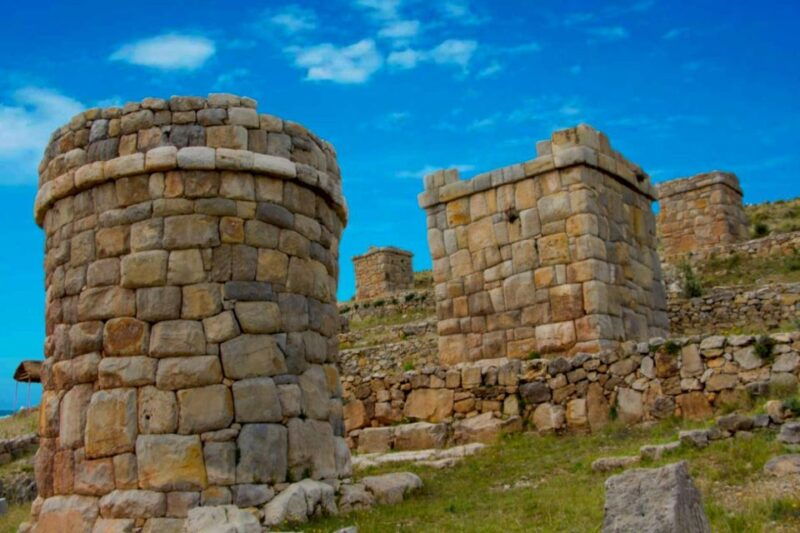 puno-day-tour-to-chucuito-aramu-muru-and-juli-2