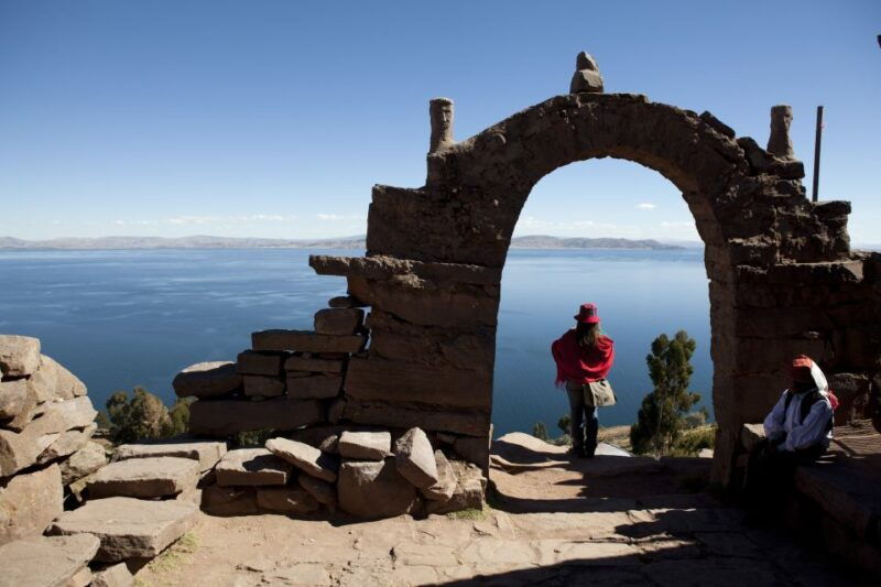 puno-uros-and-taquile-islands-tour-including-lunch