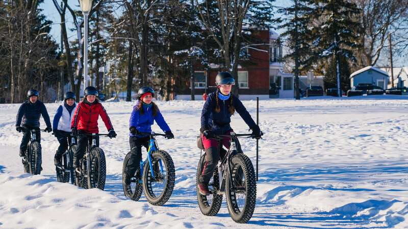 quebec-city-introduction-to-fat-biking-group-activity