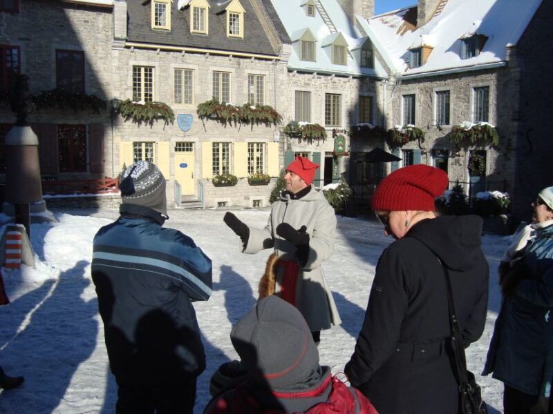 quebec-old-city-guided-walking-tour-in-winter