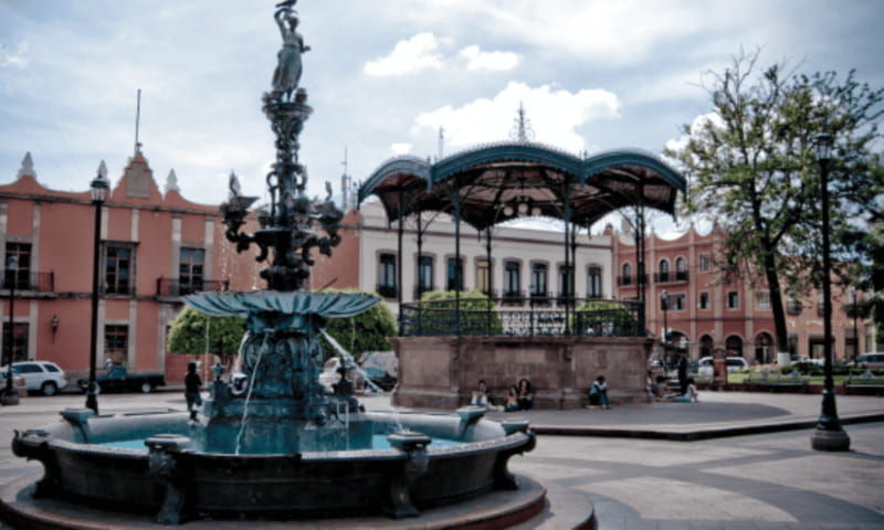 queretaro-classic-trolley-car-guided-tour