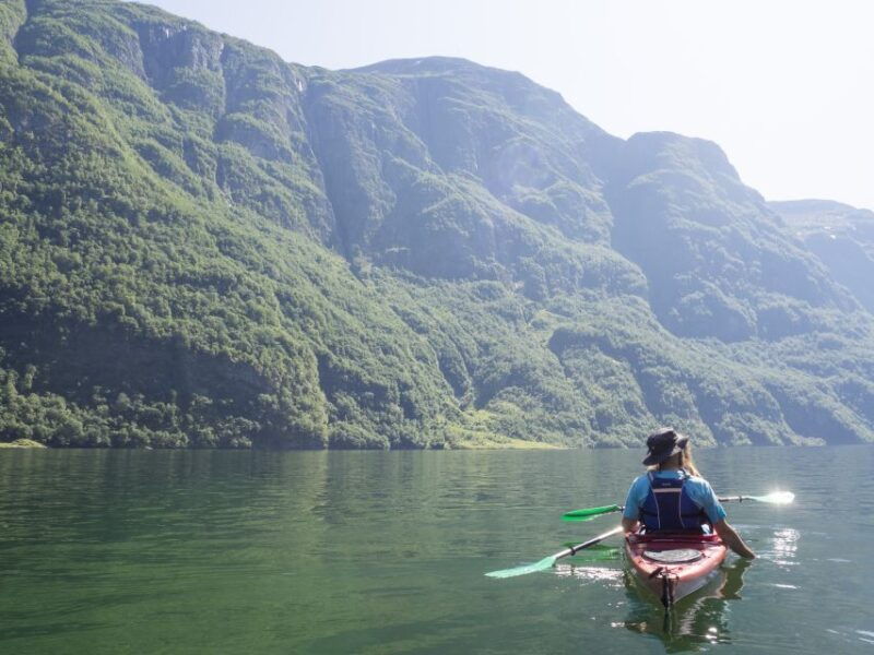 rental-sea-kayak