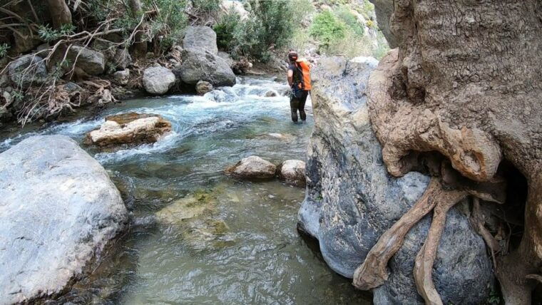 rethymno-canyoning-tour-in-the-kourtaliotiko-gorge
