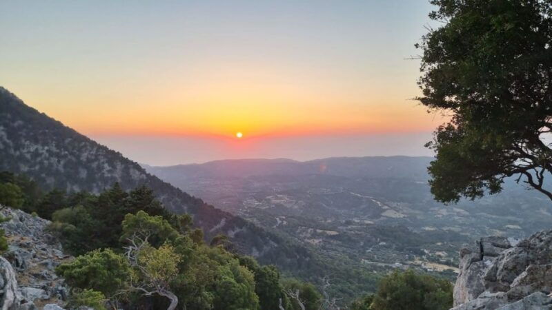 rhodes-salakos-profitis-ilias-hike-with-sunset