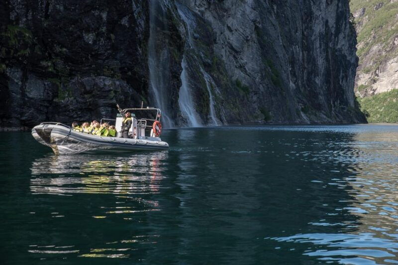 rib-geiranger-fjordsafari