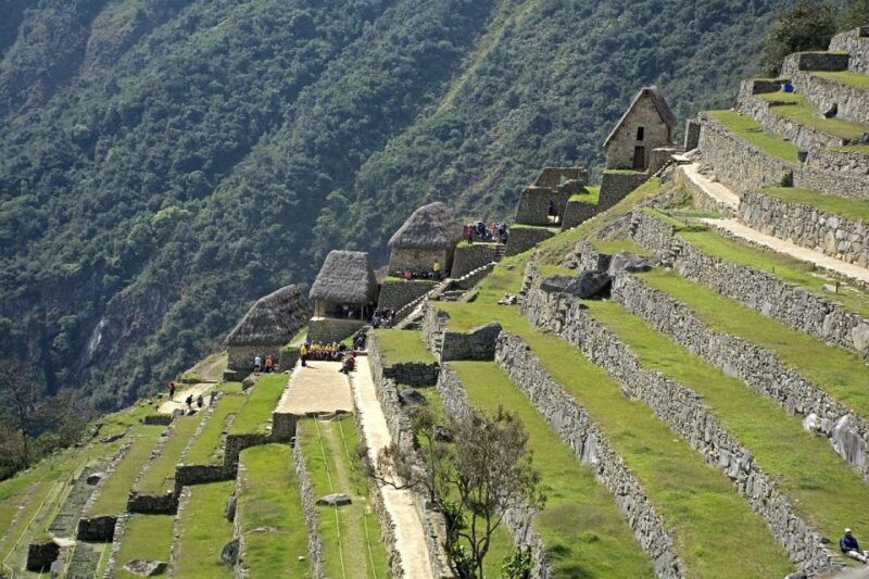 sacred-valley-machu-picchu-by-train-2-day-1-night-tour