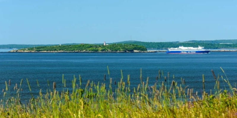 saint-john-walking-tour