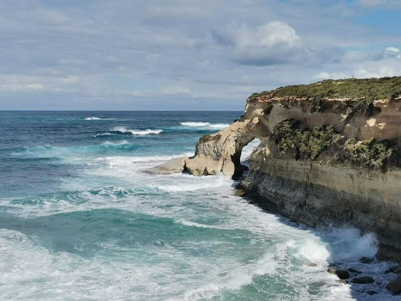 saint-pauls-bay-hiking-tour-with-local-products-picnic