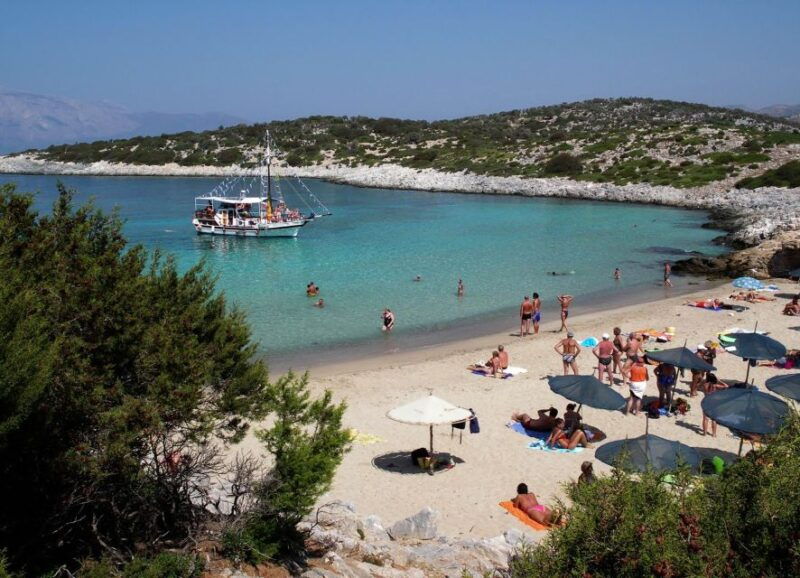 samos-boat-tour-with-bbq-lunch-to-samiopoula