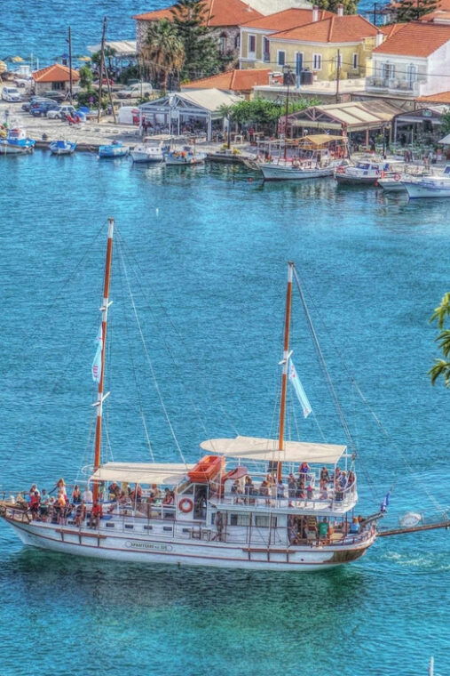 samos-east-coast-by-boat-with-beachside-bbq