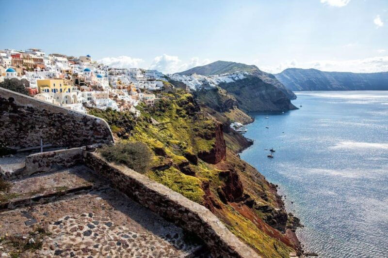 santorini-caldera-hike-from-fira-to-oia