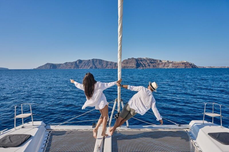santorini-day-luxury-catamaran-cruise-with-meal-drinks