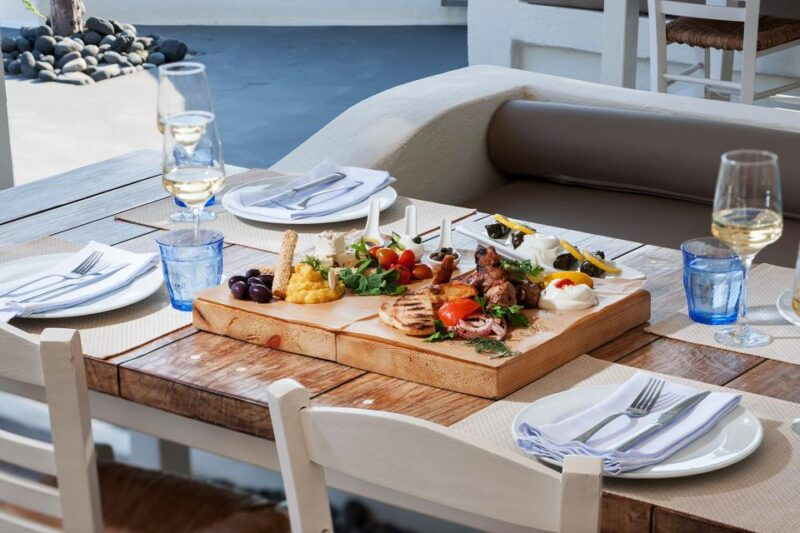 santorini-greek-food-wine-tasting-tour