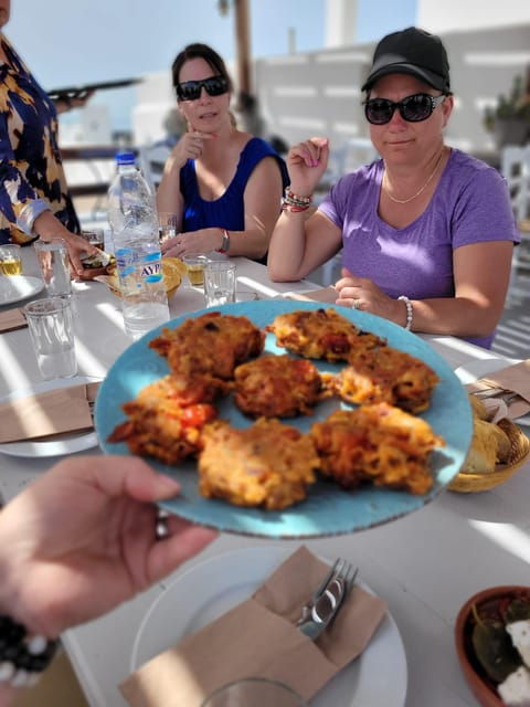 santorini-private-tour-for-cruise-ship-travellers-4-hours