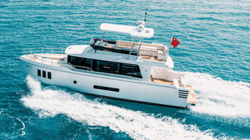 sanya-yacht-or-catamaran-sailing-experience
