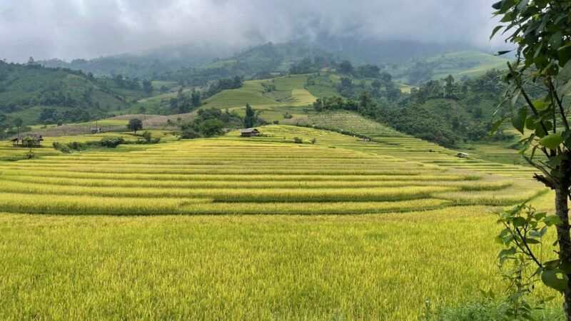 sapa-motorbike-tour-1-day-visit-waterfalls-local-villages
