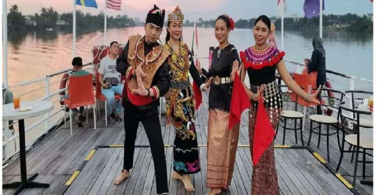 sarawak-sunset-river-cruise-tour