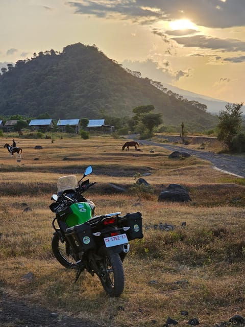 sea-to-summit-trekking-adventure-on-mount-agung