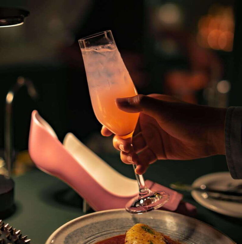 seoul-cinderella-bar-sip-in-seongsus-shoemaking-legacy