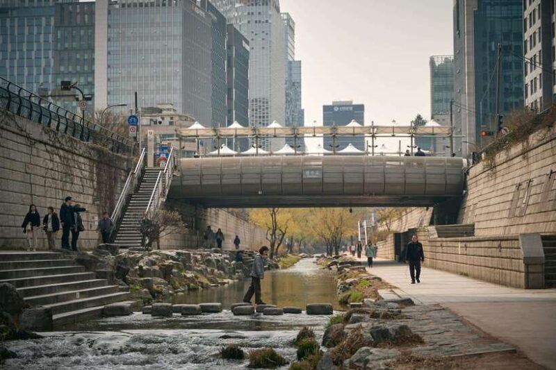 seoul-discovery-of-old-modern-seoul-stories-and-music