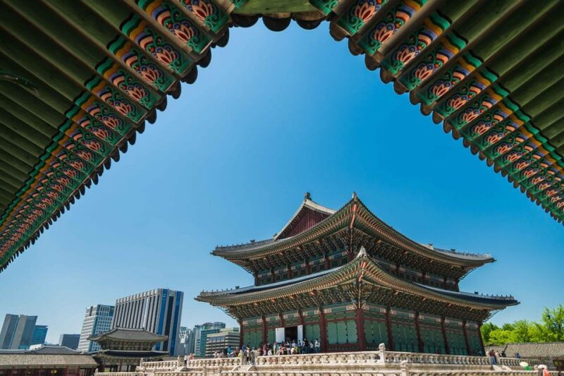 seoul-gyeongbokgung-palace-tour-lunch-at-authentic-market