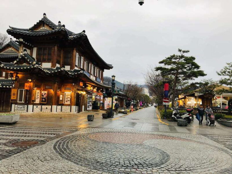 seoul-maisan-cherry-blossom-and-jeonju-hanok-day-tour