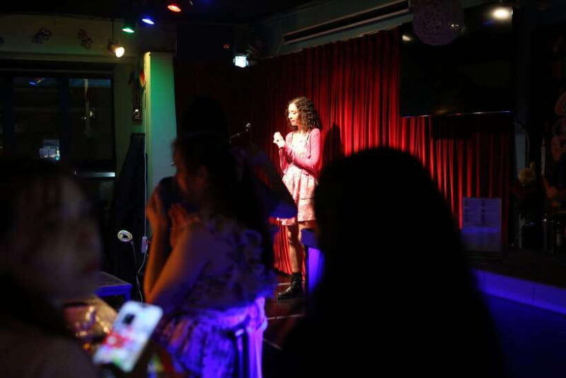 seouls-stars-open-mic-with-local-international-talent