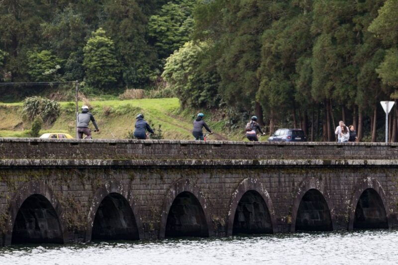 sete-cidades-kayaking-and-biking-adventure