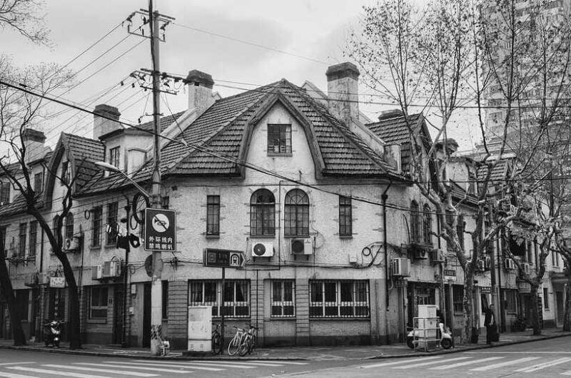 shanghai-concession-and-history-tour-in-a-minivan