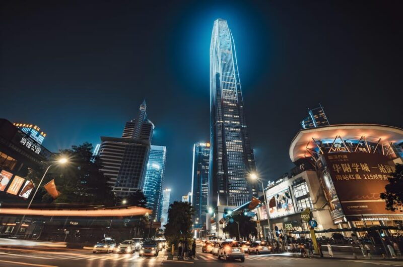 shenzhen-tallest-building-with-luxury-meal-on-highest-floor