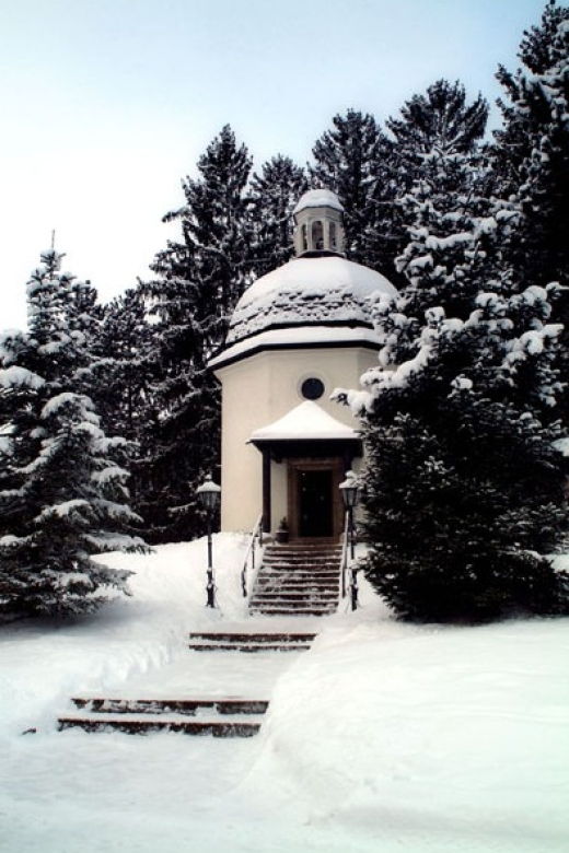 silent-night-oberndorf-christmas-eve-tour-from-salzburg