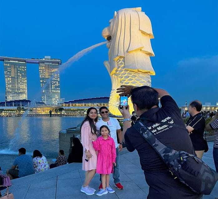 singapore-marina-bay-nighttime-walking-tour