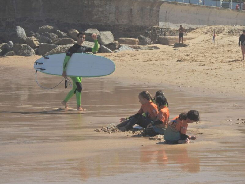 sintra-2-hour-group-surf-lesson-at-praia-grande