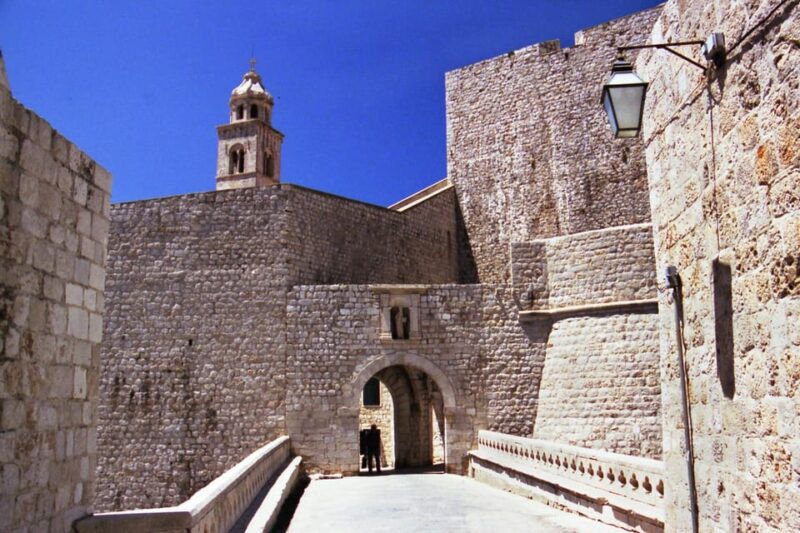 skip-the-line-walls-of-dubrovnik-lovrijenac-fortress-tour