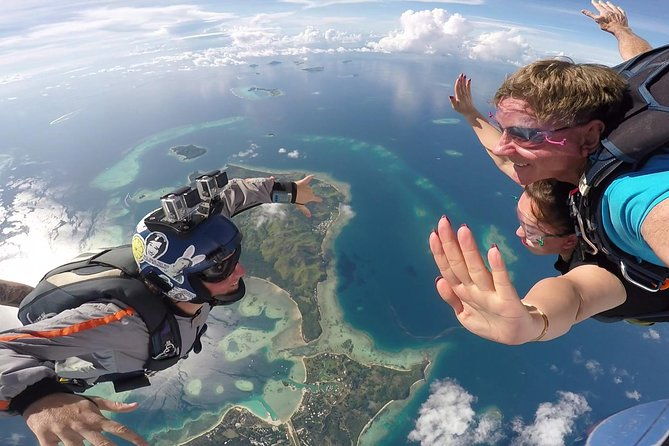 Skydive Fiji Legend 13000ft Tandem Jump (60 seconds free fall) - FAQ